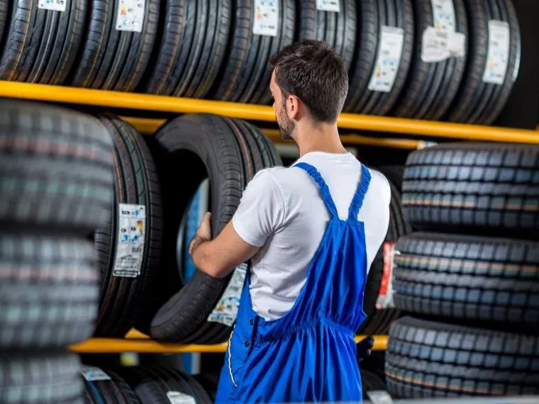 Şakran Oto Lastikçi